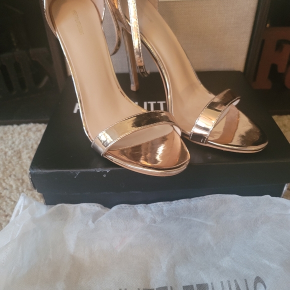 PLT Metallic Rose Gold Strapped Heeled Sandal - Picture 6 of 8